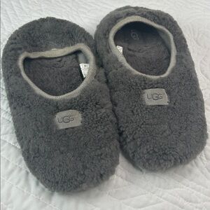 Ugg •8• Birche Gray Slip On Slipper